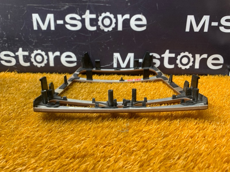 Накладка центральной консоли, 1000 рублей, Красноярск