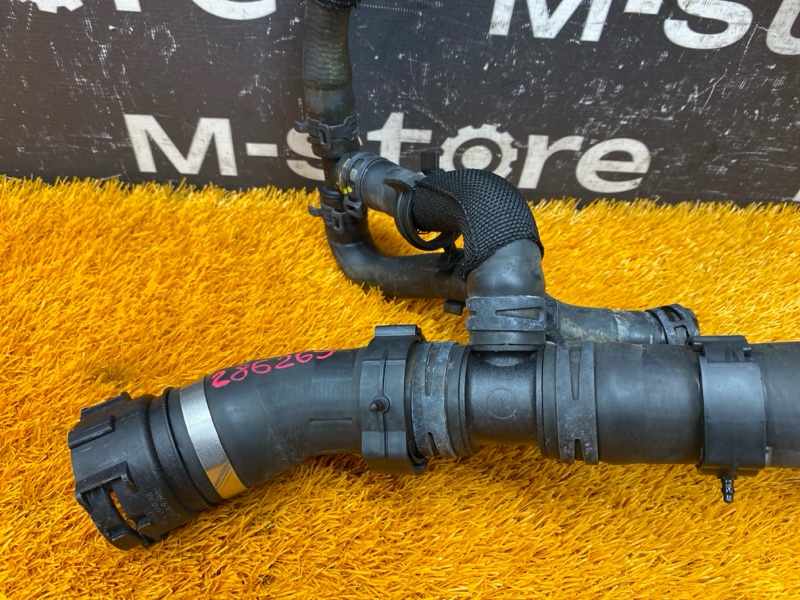 Патрубок радиатора нижний, 1000 рублей, Красноярск