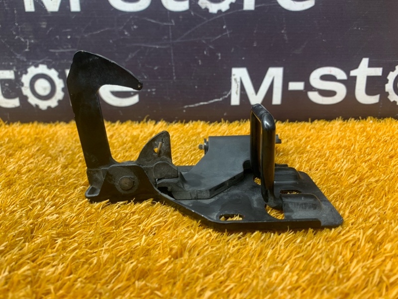 замок капота, 300 рублей, Красноярск