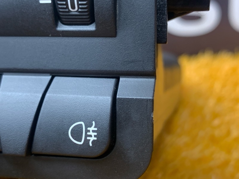 Переключатель света фар, 2000 рублей, Красноярск