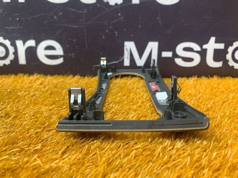 накладка панели, 500 рублей, Красноярск