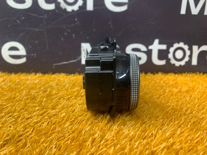 блок управления климат-контролем, 2000 рублей, Красноярск