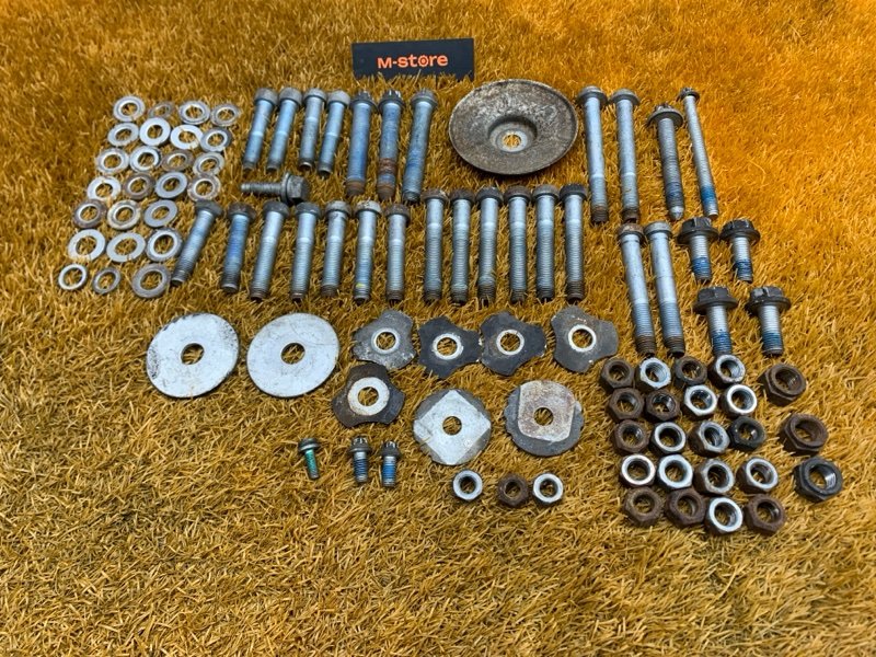 Болты и гайки задней подвески, 750 рублей, Красноярск