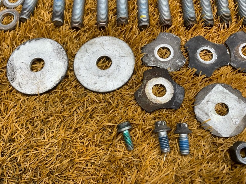 Болты и гайки задней подвески, 750 рублей, Красноярск