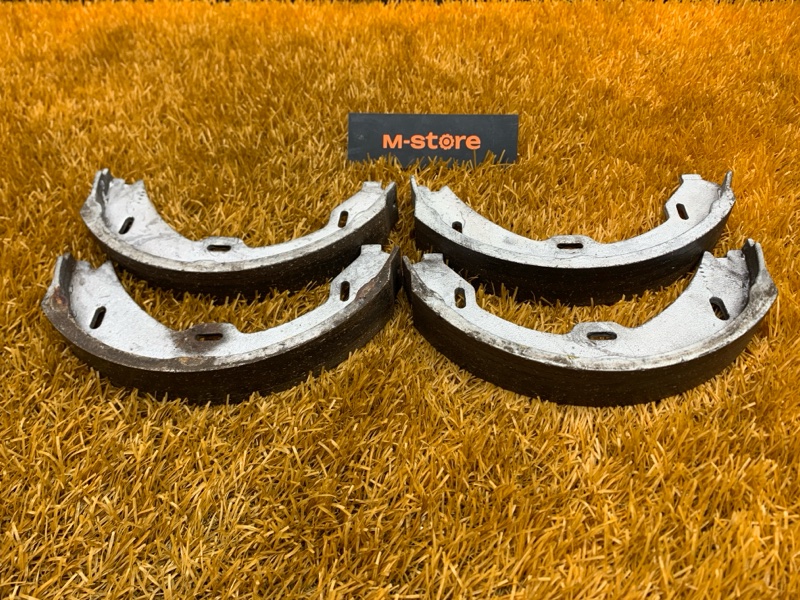 Колодки ручника, 1000 рублей, Красноярск