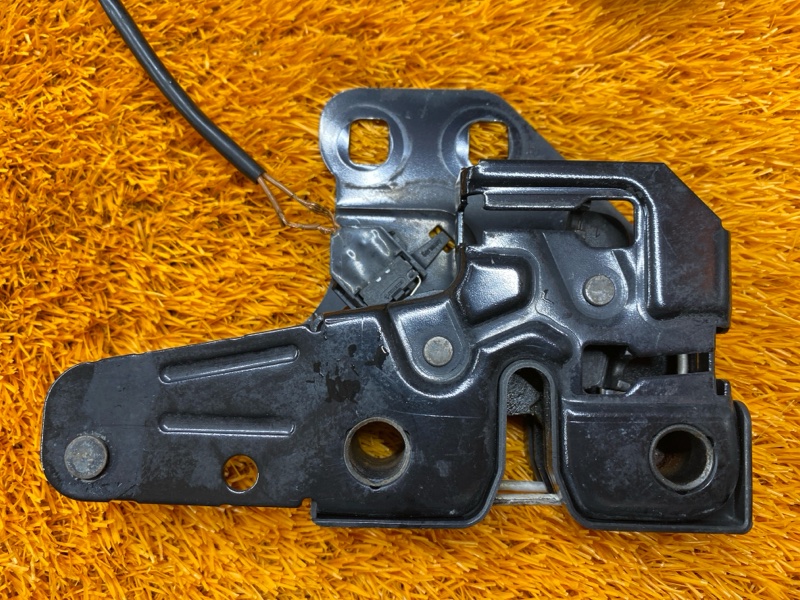 замок капота, 500 рублей, Красноярск