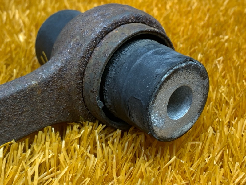 Рычаг подвески нижний, 1000 рублей, Красноярск