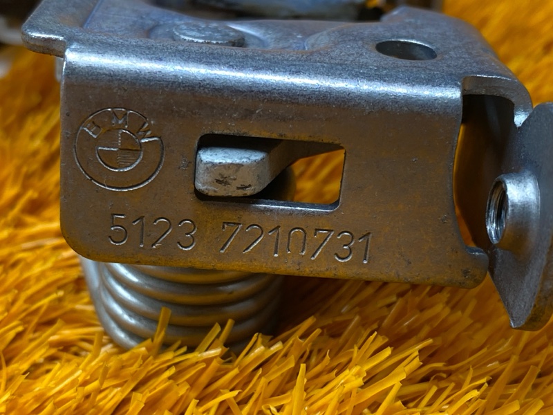 замок капота, 500 рублей, Красноярск