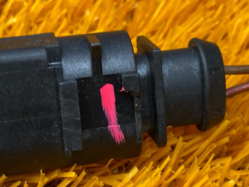 замок капота, 1900 рублей, Красноярск