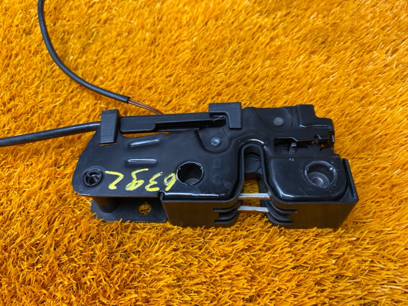 замок капота, 1900 рублей, Красноярск