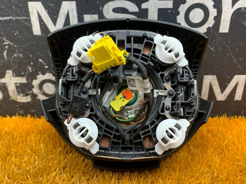 Подушка безопасности водителя, 5000 рублей, Красноярск