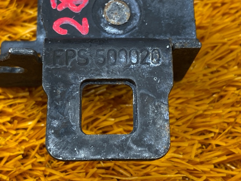 замок капота, 1500 рублей, Красноярск