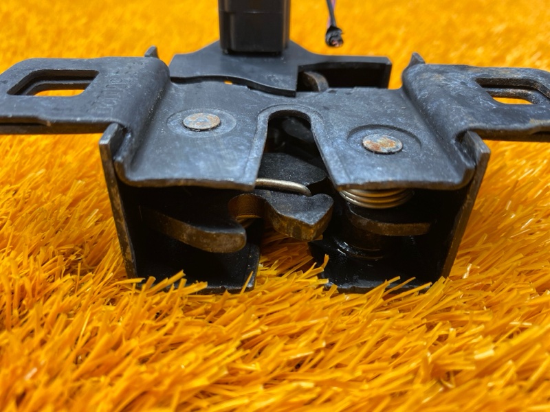 замок капота, 1500 рублей, Красноярск