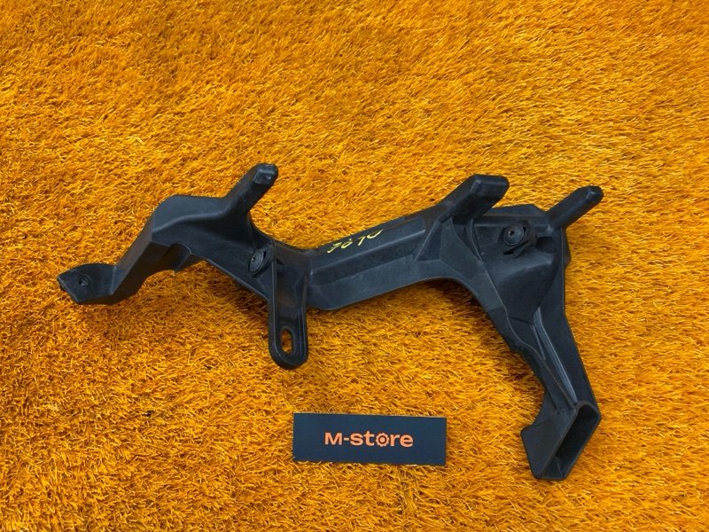 крепление бампера, 1000 рублей, Красноярск