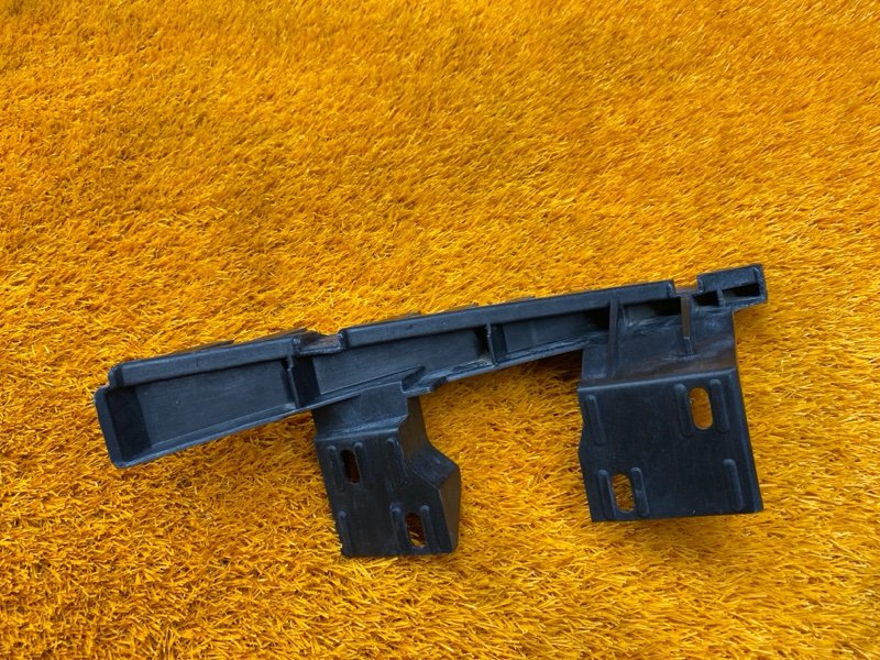 крепление бампера, 1000 рублей, Красноярск