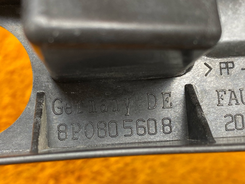 кронштейн фары, 3000 рублей, Красноярск