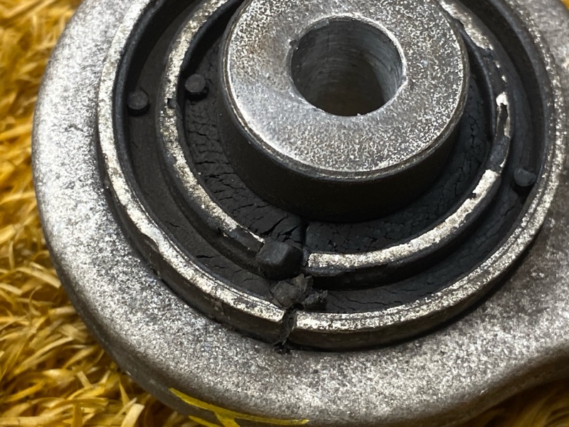 Рычаг подвески верхний, 700 рублей, Красноярск