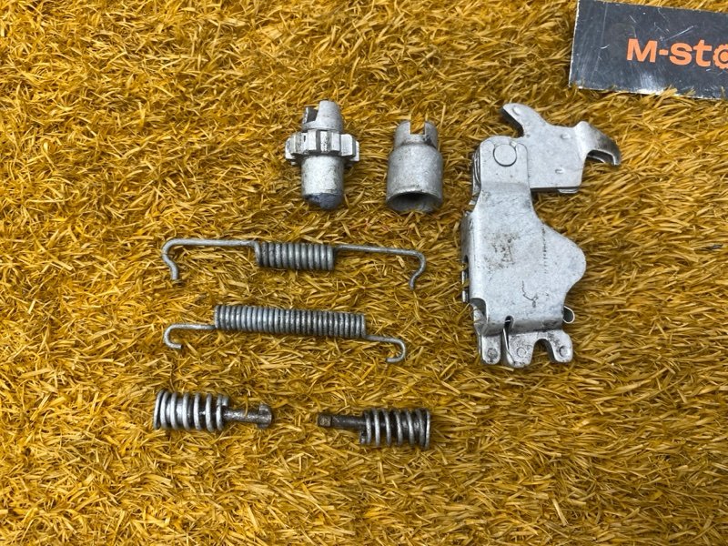 Механизм колодок ручника, 800 рублей, Красноярск