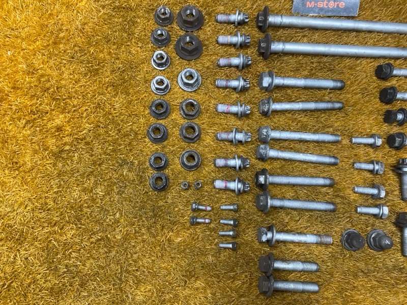 Болты и гайки задней подвески, 600 рублей, Красноярск