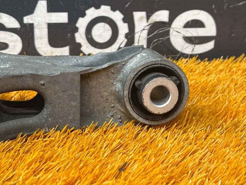 Рычаг подвески верхний, 1000 рублей, Красноярск