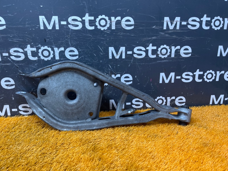 Рычаг подвески верхний, 1000 рублей, Красноярск