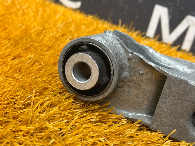 Рычаг подвески верхний, 1000 рублей, Красноярск