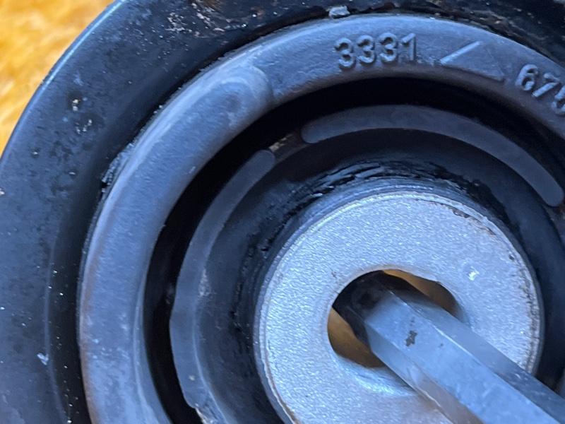 Балка поперечная (подрамник), 1500 рублей, Красноярск