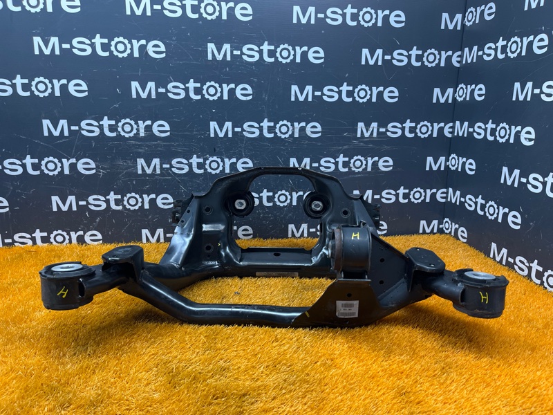 Балка поперечная (подрамник), 1500 рублей, Красноярск