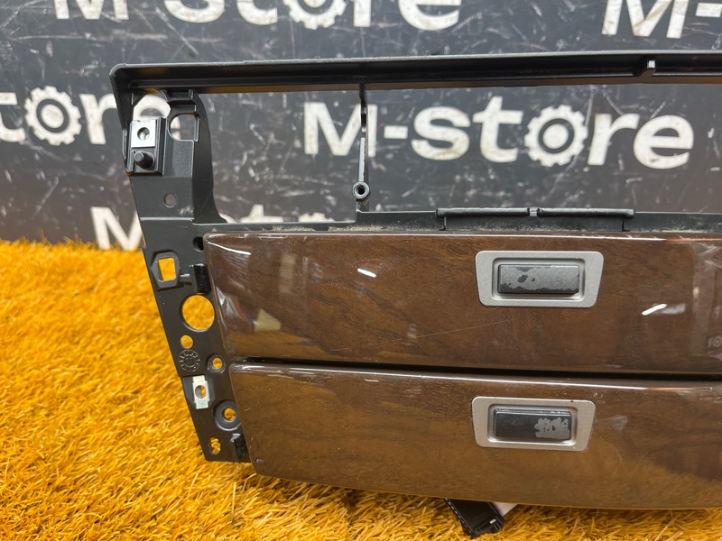 Бардачок в центральную консоль, 1000 рублей, Красноярск