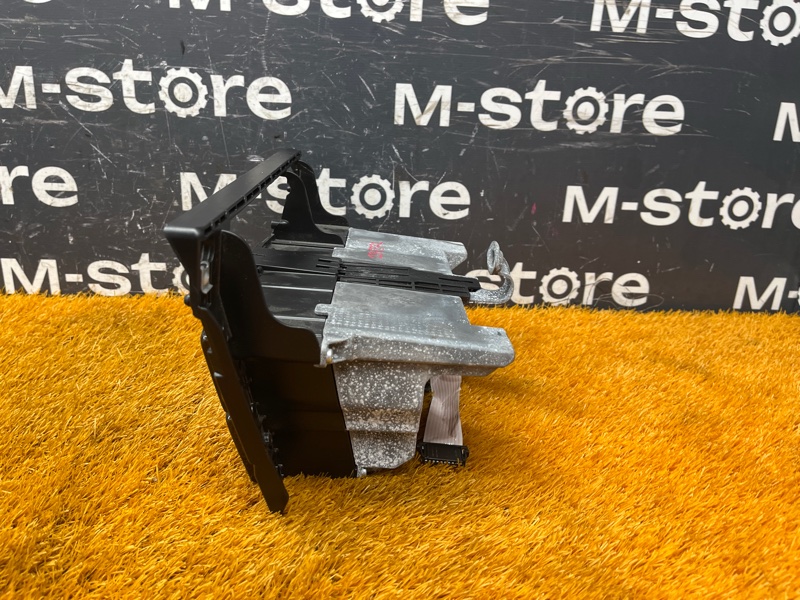 Бардачок в центральную консоль, 1000 рублей, Красноярск