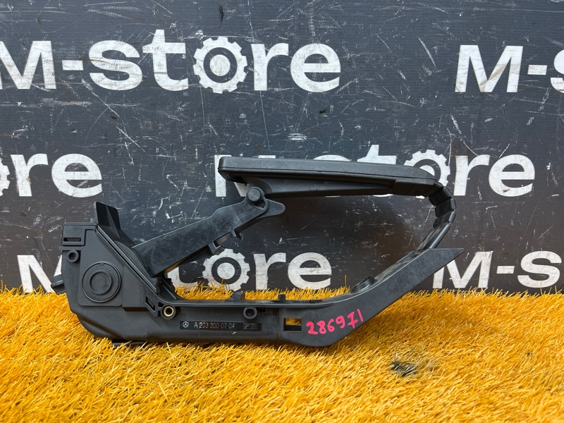 педаль газа, 1300 рублей, Красноярск