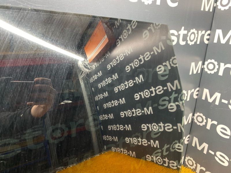 Стекло боковое, 850 рублей, Красноярск