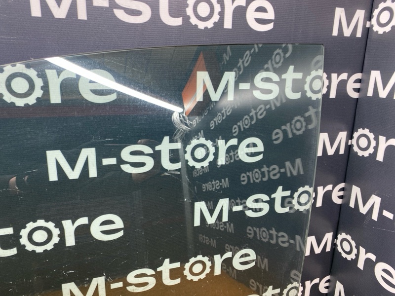 Стекло боковое, 1300 рублей, Красноярск