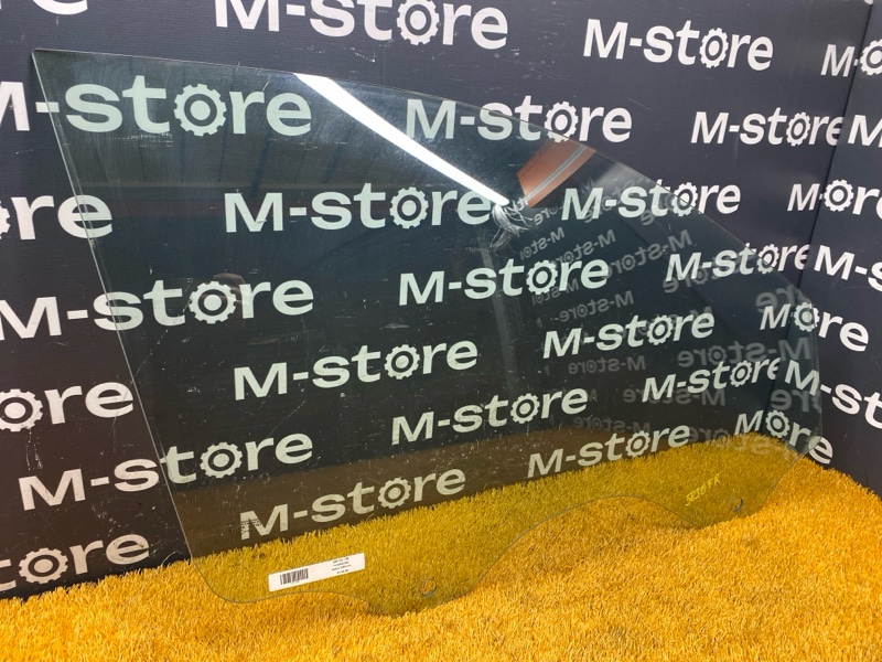 Стекло боковое, 1300 рублей, Красноярск