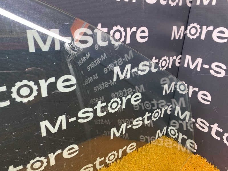 Стекло боковое, 1300 рублей, Красноярск