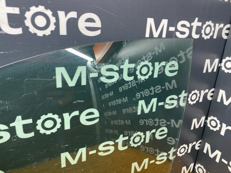 Стекло боковое, 1500 рублей, Красноярск