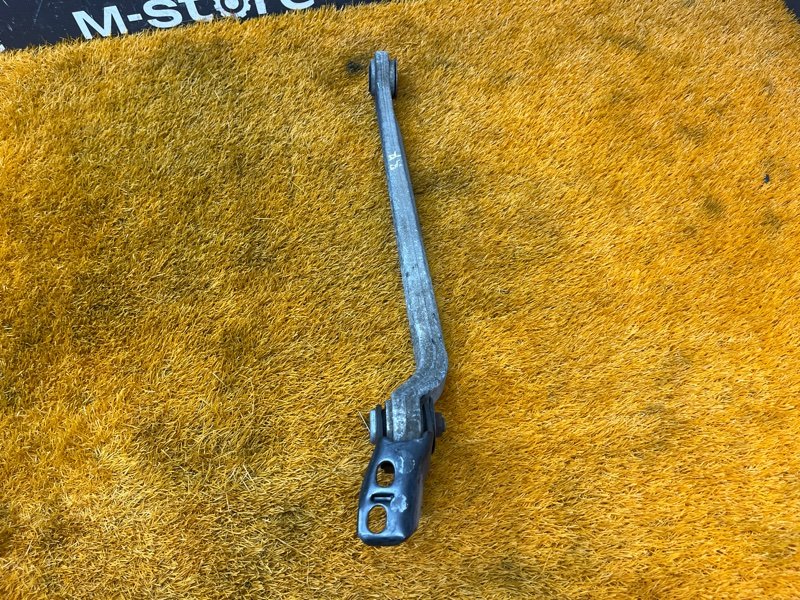 Рычаг подвески нижний, 1000 рублей, Красноярск