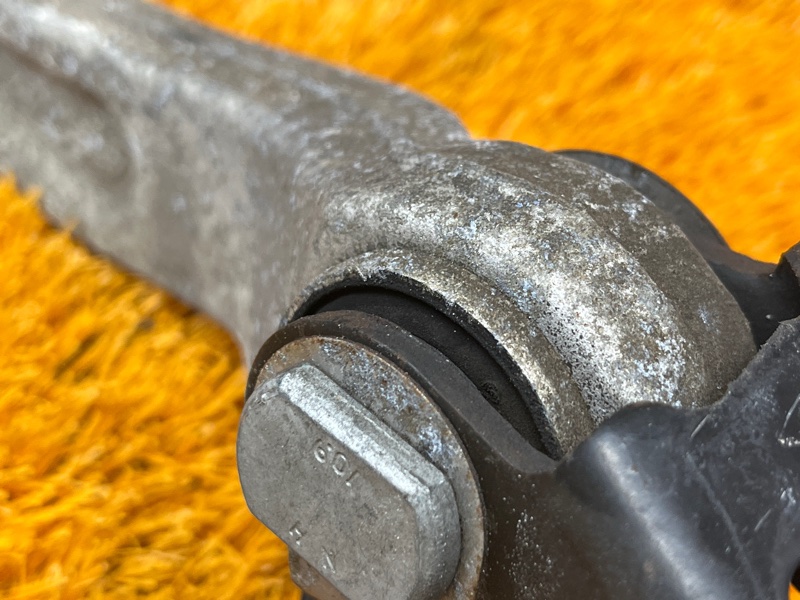 Рычаг подвески нижний, 1000 рублей, Красноярск