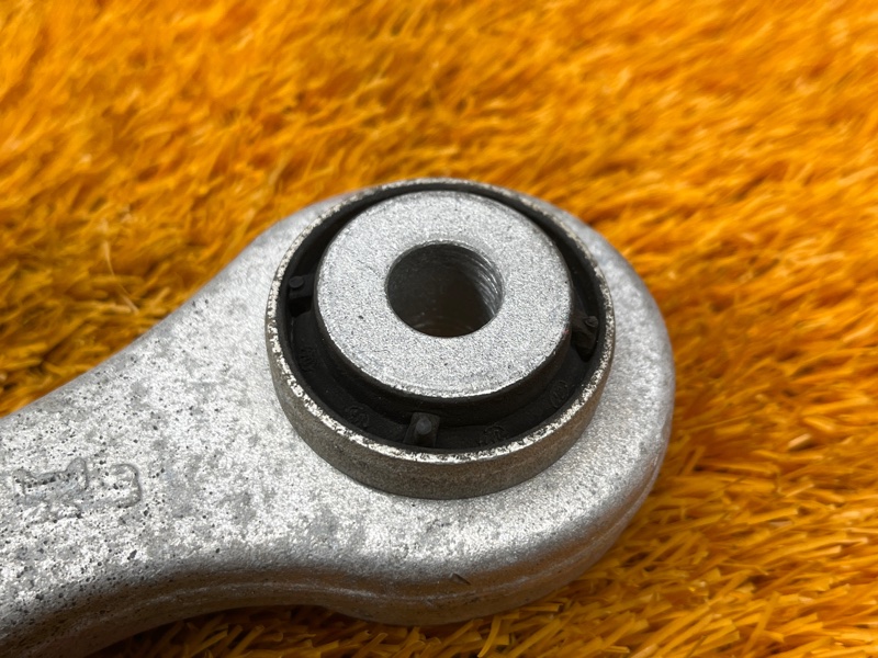 Рычаг подвески верхний, 500 рублей, Красноярск