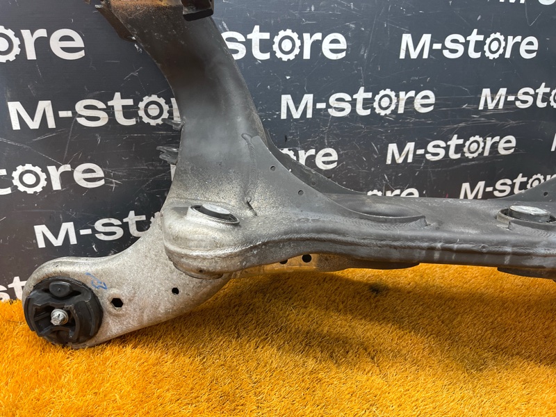 Балка поперечная (подрамник), 1800 рублей, Красноярск