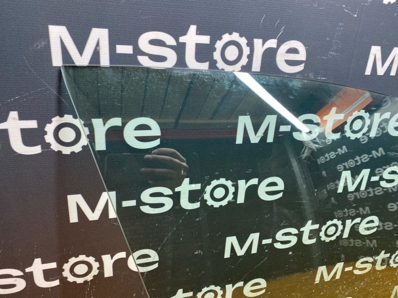 Стекло боковое, 700 рублей, Красноярск