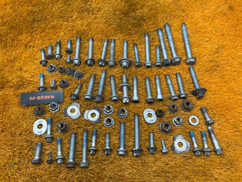 Болты и гайки задней подвески, 1600 рублей, Красноярск