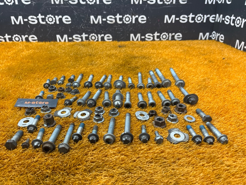 Болты и гайки задней подвески, 1600 рублей, Красноярск