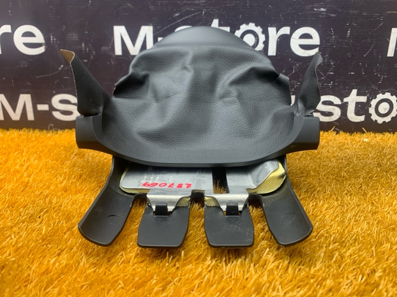 Кожух рулевой колонки, 500 рублей, Красноярск