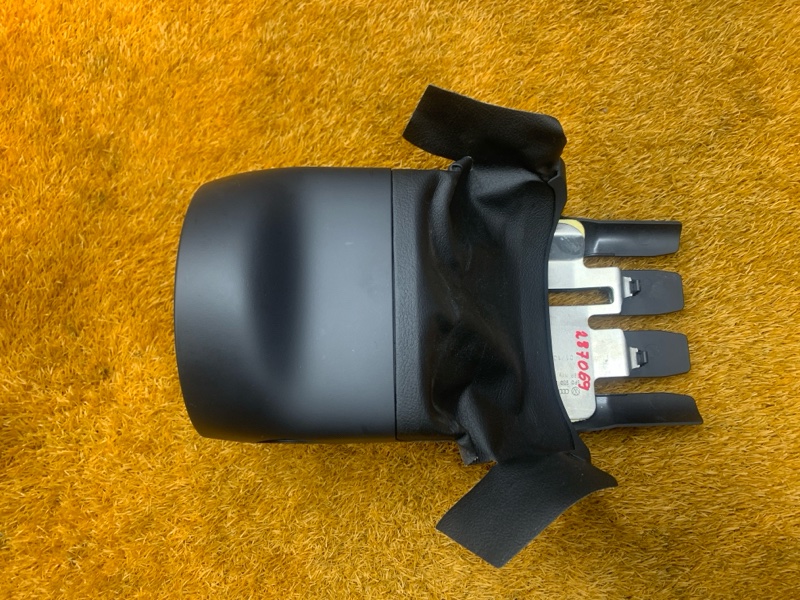 Кожух рулевой колонки, 500 рублей, Красноярск