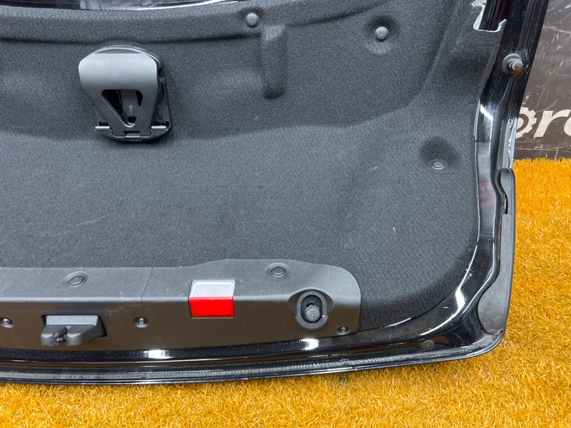 крышка багажника, 20000 рублей, Красноярск