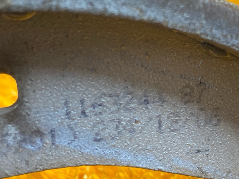 Колодки ручника, 500 рублей, Красноярск