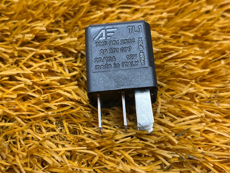 реле, 300 рублей, Красноярск