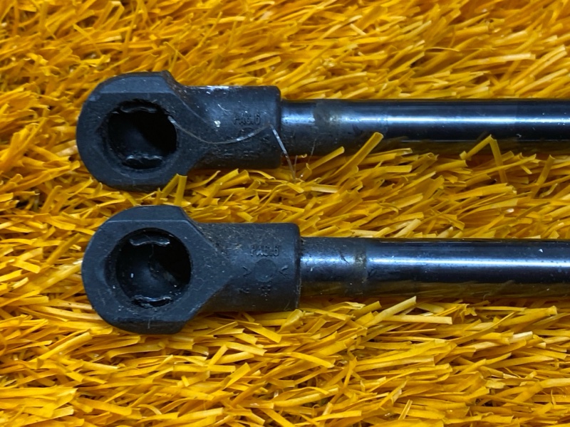 амортизатор багажника, 2000 рублей, Красноярск