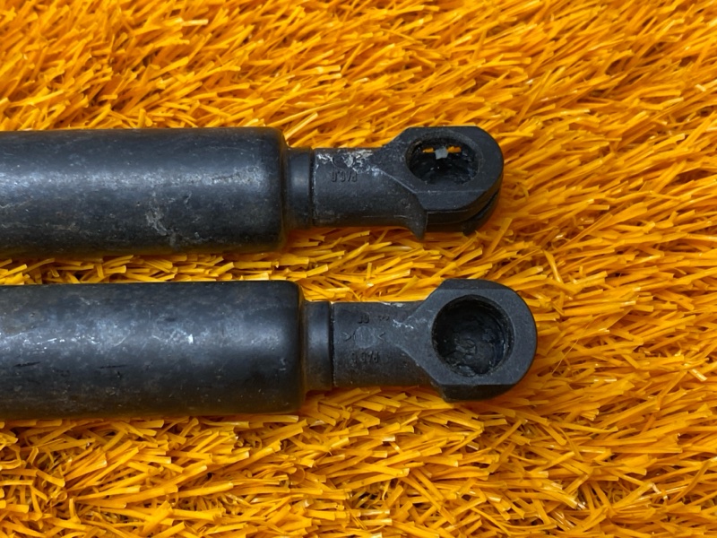 амортизатор багажника, 2000 рублей, Красноярск